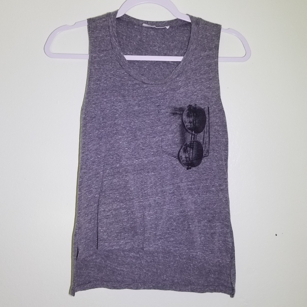 It Closet | Grey Tank Top with Sunglass print Size XS